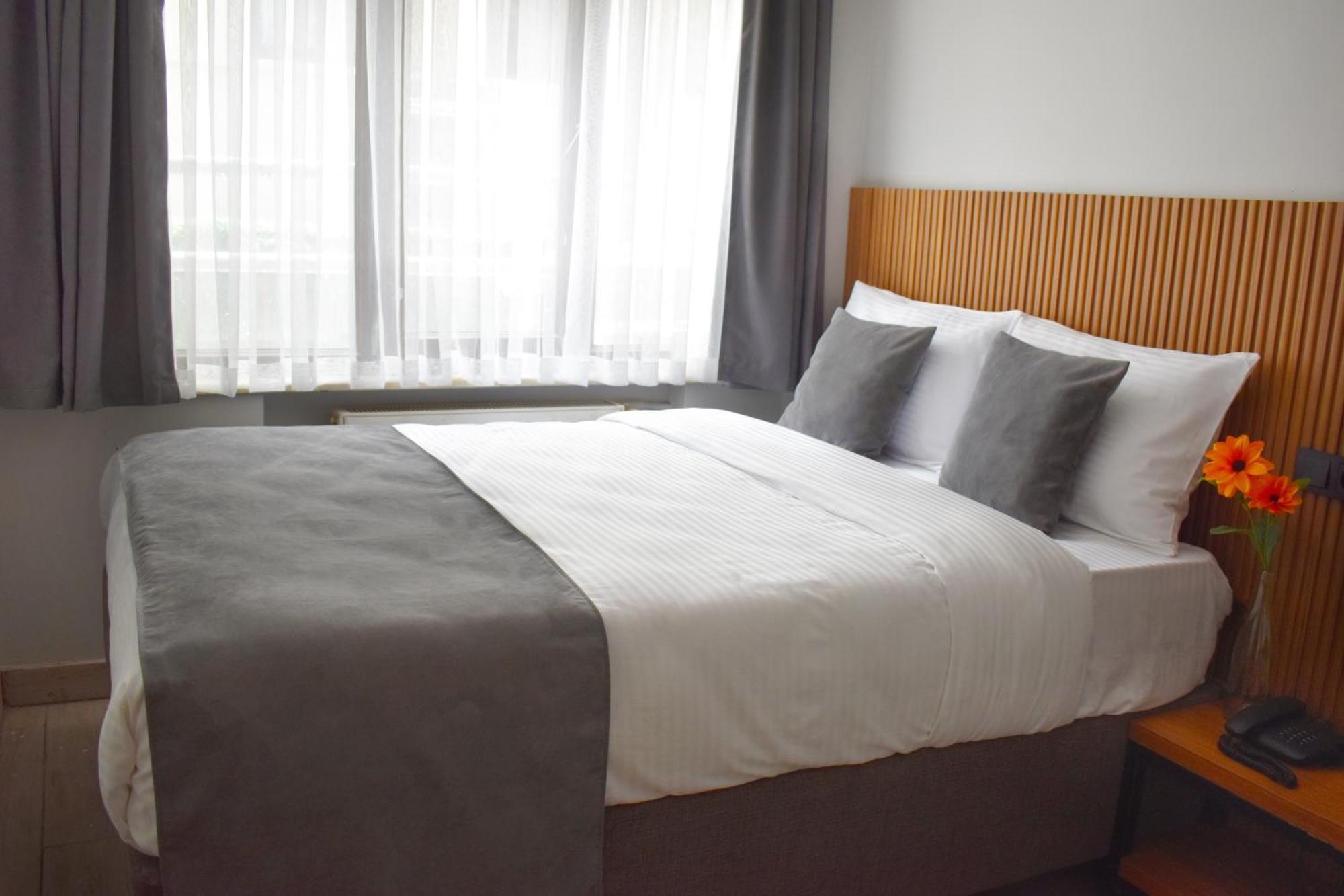 Vera Taksim Hotel Istanboel Buitenkant foto